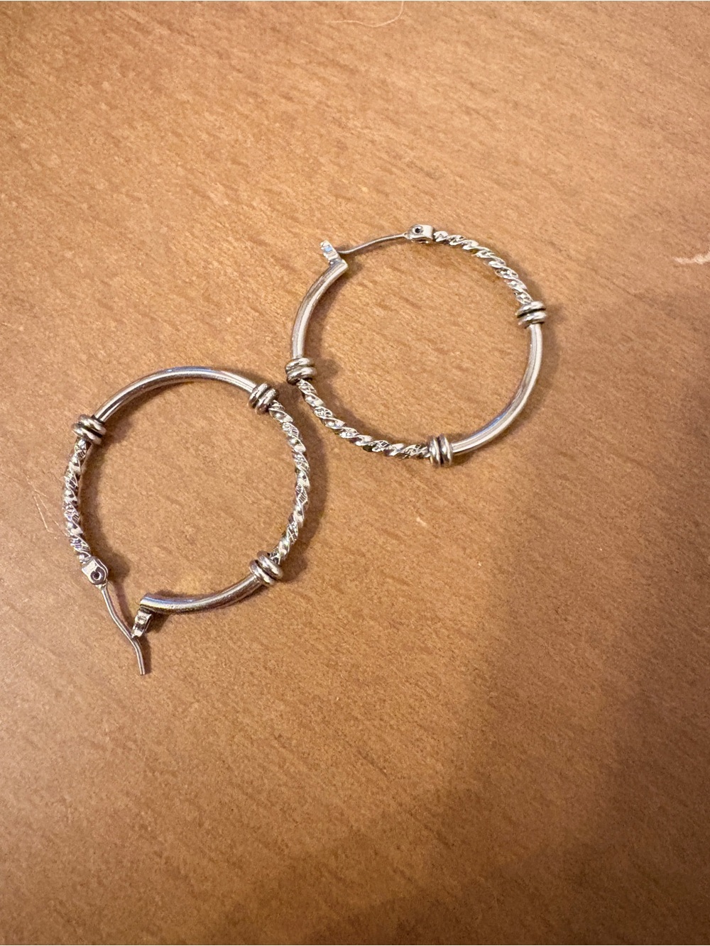 Lia Sophia "Balance" Silver Tone Hoop Earrings Twisted Rope Pattern Retired Rare
